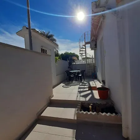 Holiday home 3-bedroom House In Torrevieja